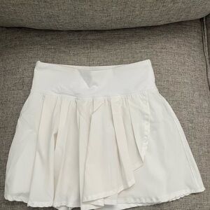 JoyLab White Athletic Skirt